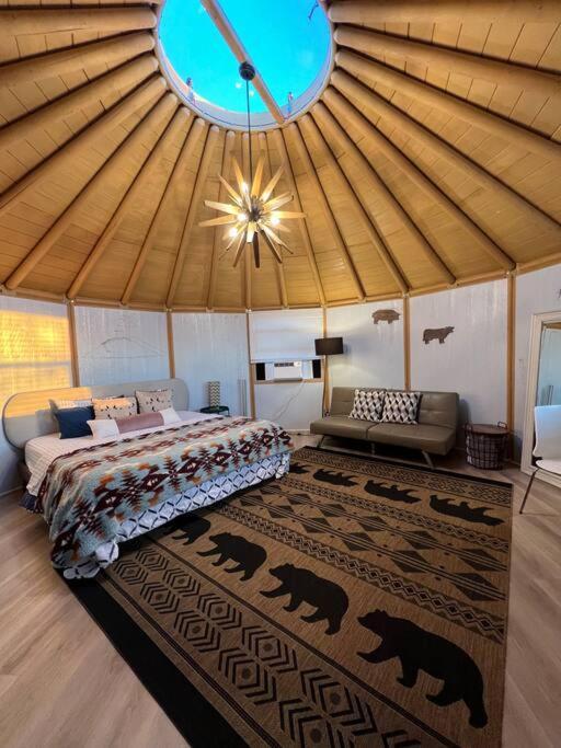 הוילה Valley Center Glamping-Sky Dome Yurt-Tiny House-2 By Lavenders Field מראה חיצוני תמונה