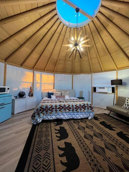 הוילה Valley Center Glamping-Sky Dome Yurt-Tiny House-2 By Lavenders Field מראה חיצוני תמונה